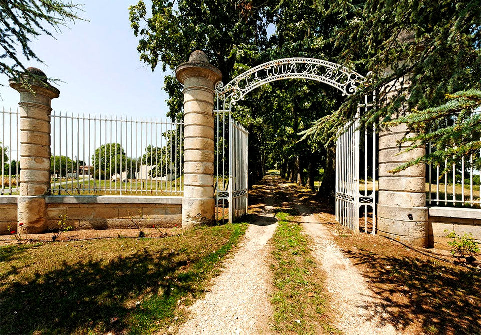 Chateau La Tour de By